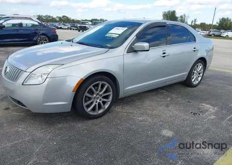 2010 Mercury Milan Premier z USA, uszkodzony, nr VIN 3MEHM0JG9AR660363